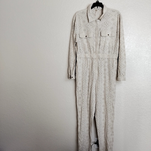 Free People Jumpsuit Set The Tone Utility Ivory Eyelet Lace  Elastic sz 10 - Picture 7 of 14